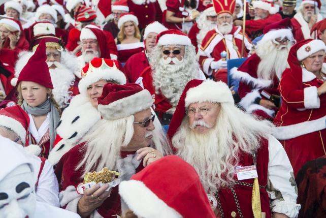 Санта-Клаусы в Дании