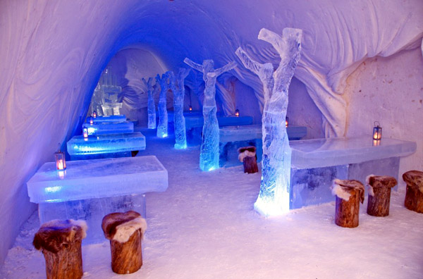 первый в мире ресторан изо льда