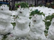 снеговики летом в Якутии