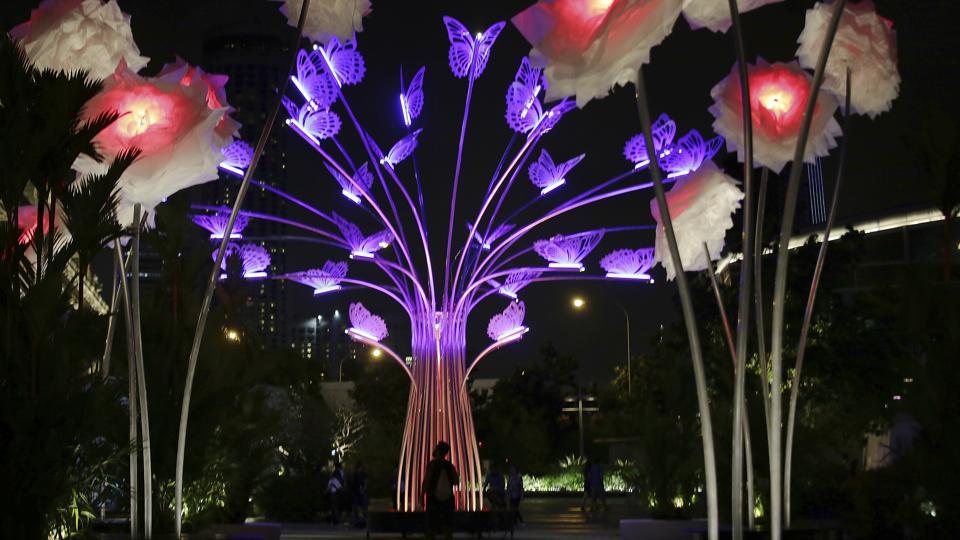 В Сингапуре стартовало феерическое световое действо - iLight Marina Bay