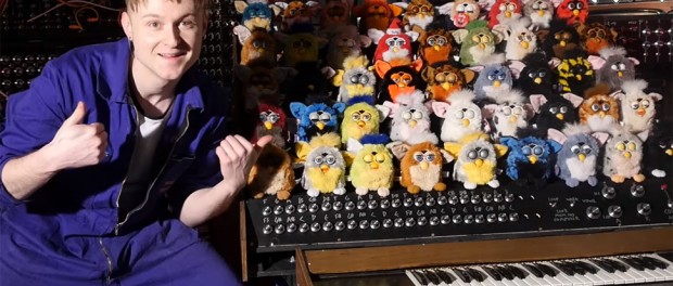 Коллекция игрушек Furby превратилась в необычный орган