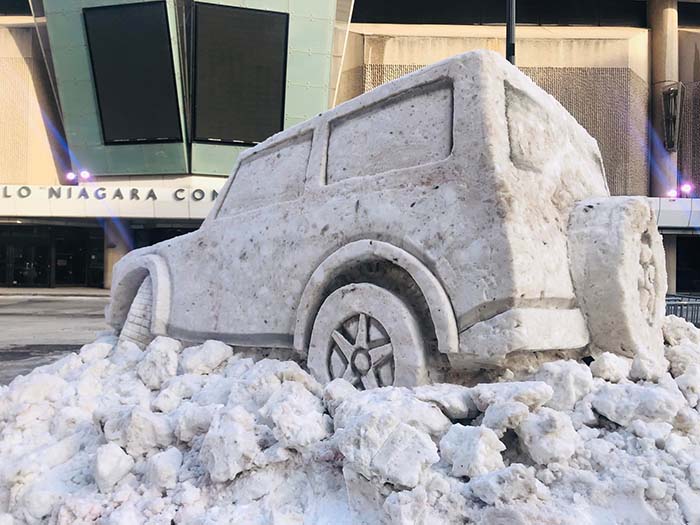 Ford Bronco snow