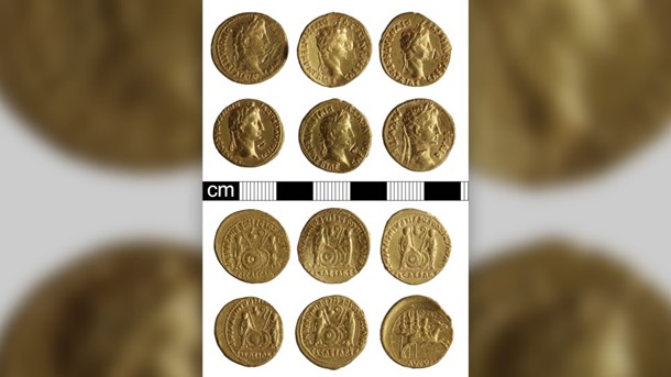 золотые монеты времен Октавиана Августа