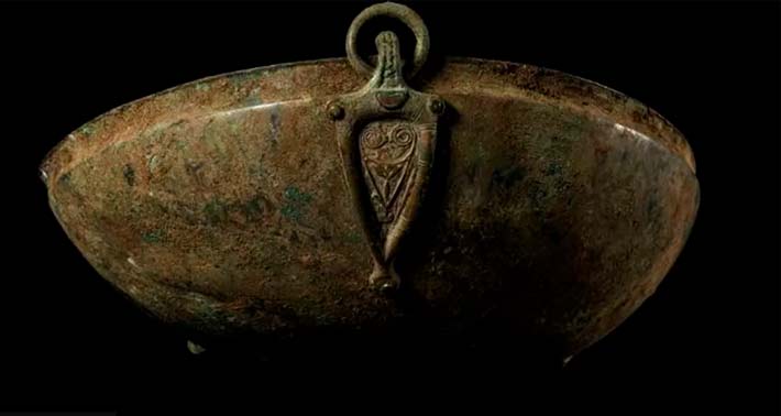 Anglo-Saxon-bowl1