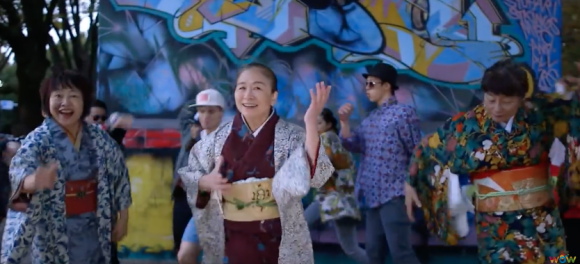 Позитивное видео от японских пенсионерок