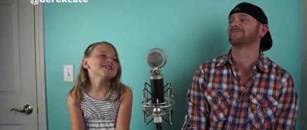 Великолепная пара отца и дочки покорила интернет своими песнями
