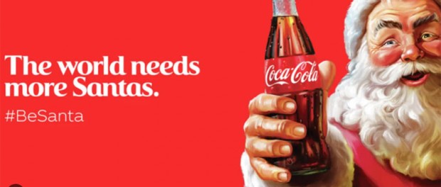 Coca-Cola выпустила новую позитивную рекламу «The World Needs More Santas»